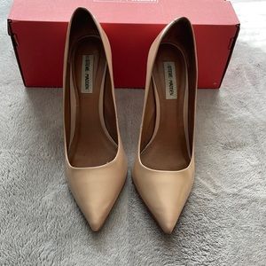Steve Madden Nude Heels
